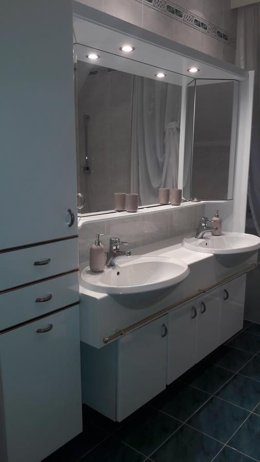 Pero Panzio Bed & Breakfast Дебрецен Екстериор снимка