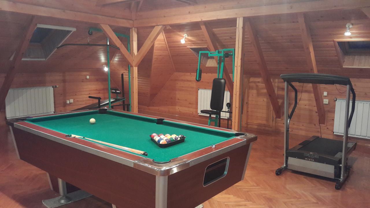 Pero Panzio Bed & Breakfast Дебрецен Екстериор снимка