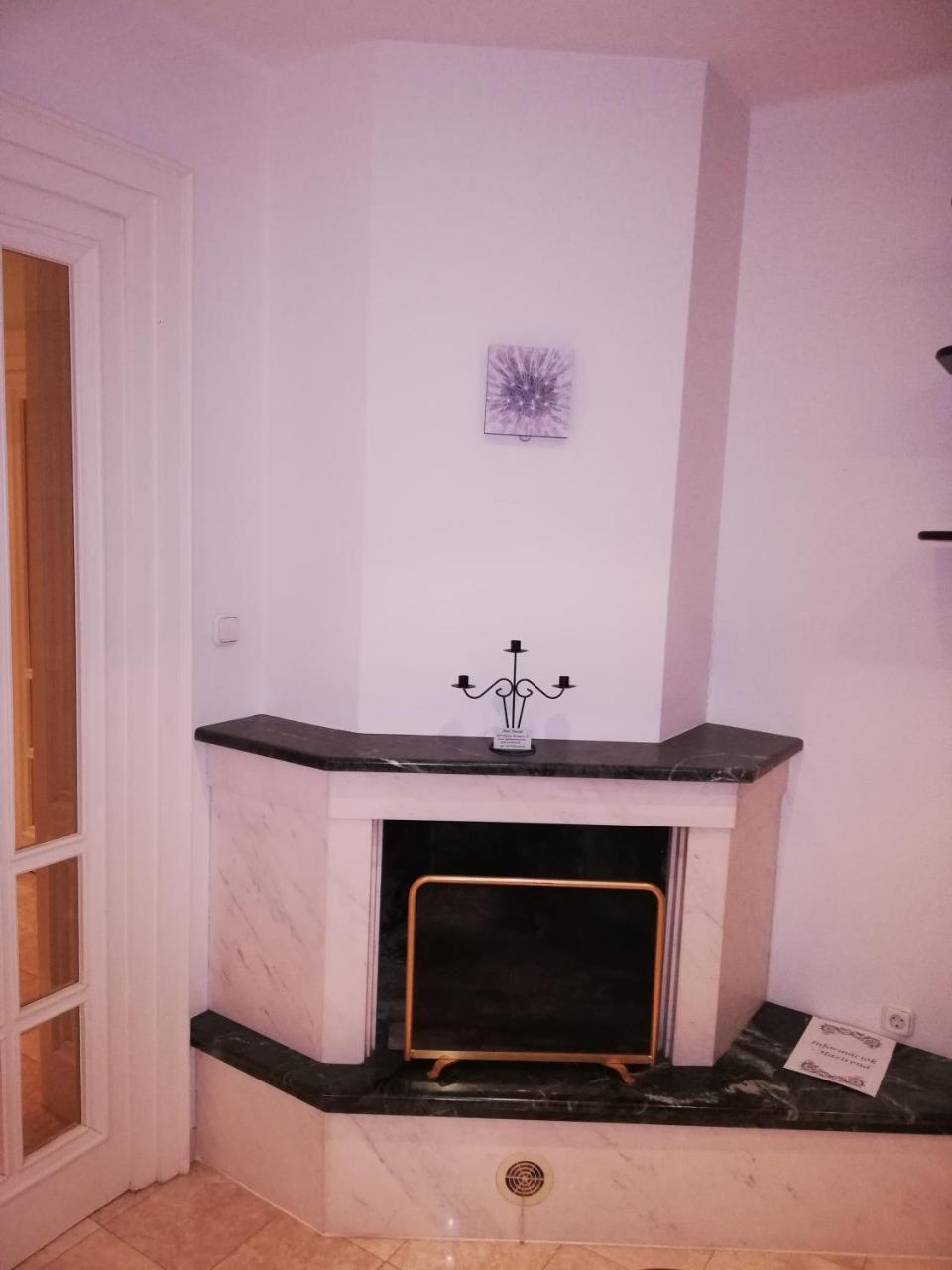 Pero Panzio Bed & Breakfast Дебрецен Екстериор снимка